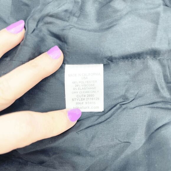 Trina Turk Black Pencil Mini Skirt Women's Size 2 Front Slit Back Zip - Picture 3 of 4